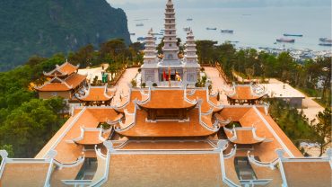 Bảo Hải Linh Thông Tự, chốn yên bình bên bờ Di sản