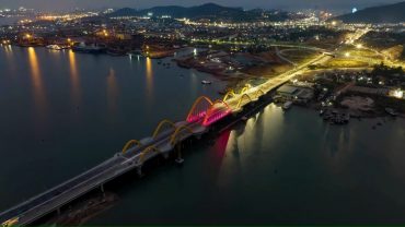 Hạ Long khánh thành Cầu Tình Yêu bắc qua Cửa Lục